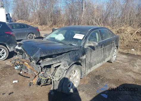 2010 Ford Taurus Sel z USA, uszkodzony, nr VIN 1FAHP2EW3AG170598